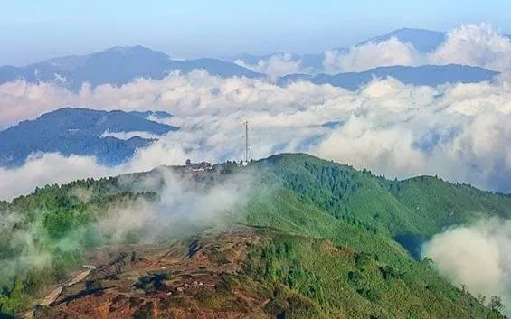 Tiger Hill tour packages